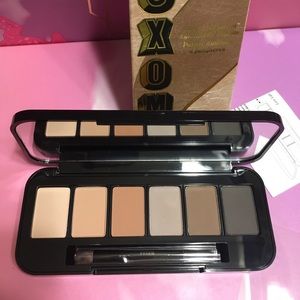 Buxom Suede Seduction eyeshadow palette
